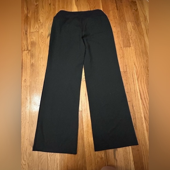 Reebok Women’s Black Flare Leggings Size Medium - Picture 6 of 6
